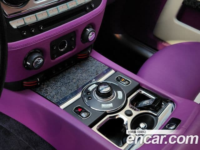 Rolls-Royce 고스트, 2013 12