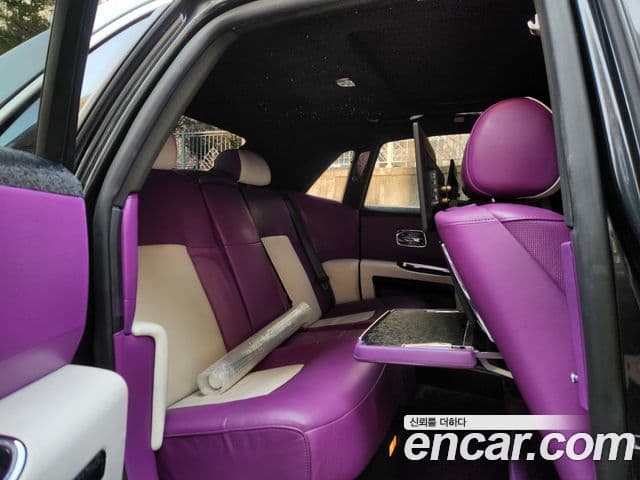 Rolls-Royce 고스트, 2013 19