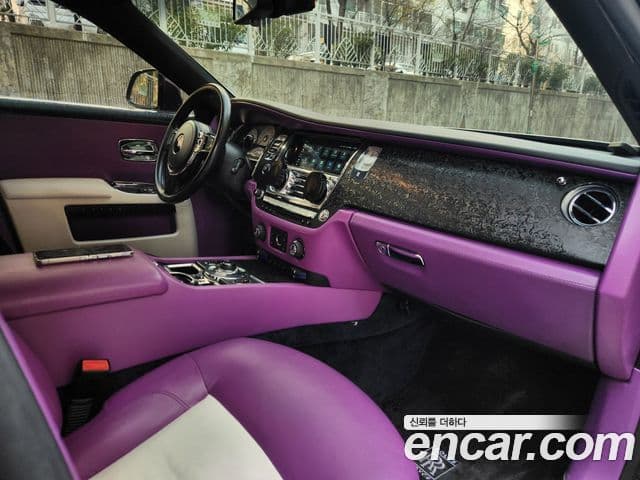 Rolls-Royce 고스트, 2013 20