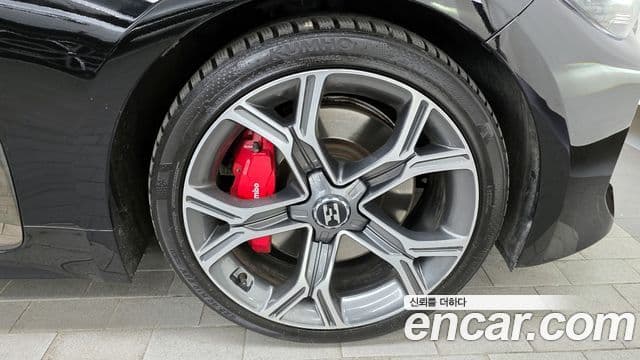 Kia 스팅어 GT, 2018 все фото