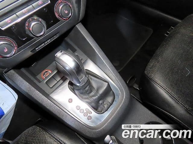 Volkswagen New Jetta 6세대, 2013 12