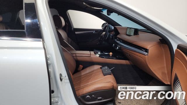 Genesis G80 (RG3) бензин 2.5 турбо 2WD, 2021 11