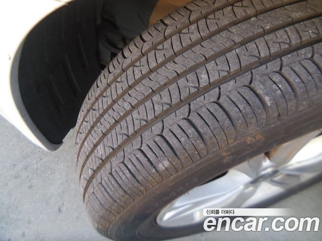 Hyundai YF Sonata Luxury, 2010 17