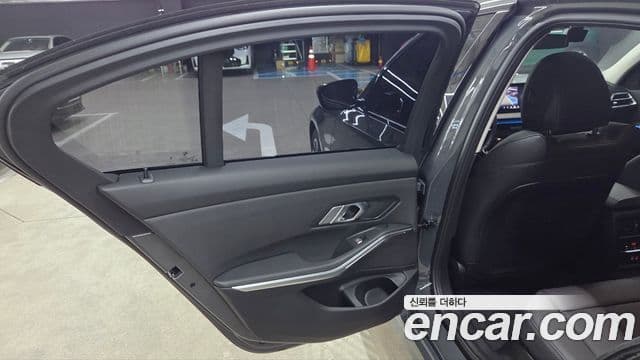 BMW 3시리즈 (G20), 2025 16