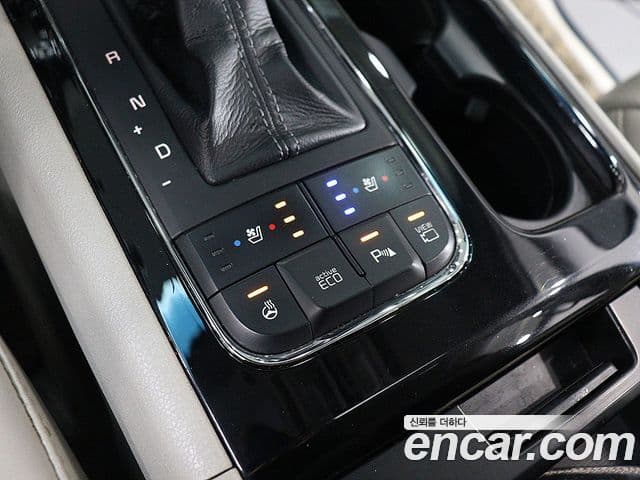 Kia All New Carnival President, 2016 10