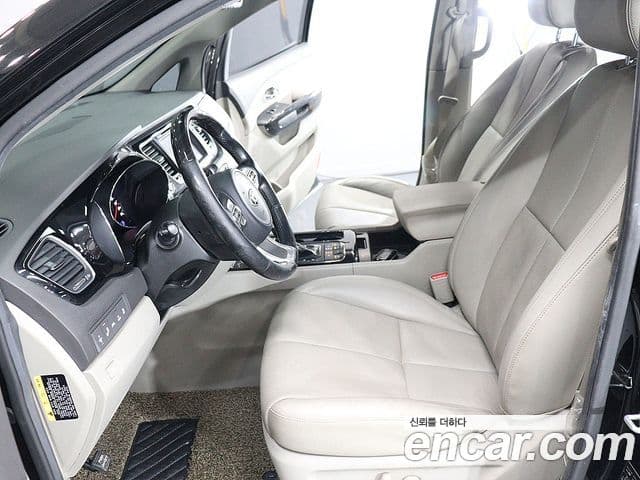 Kia All New Carnival President, 2016 16