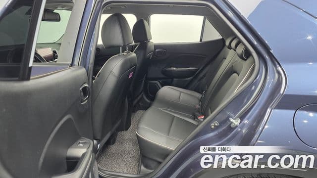 Hyundai Venue 1.6 Flux, 2022 11