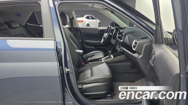 Hyundai Venue 1.6 Flux, 2022 12