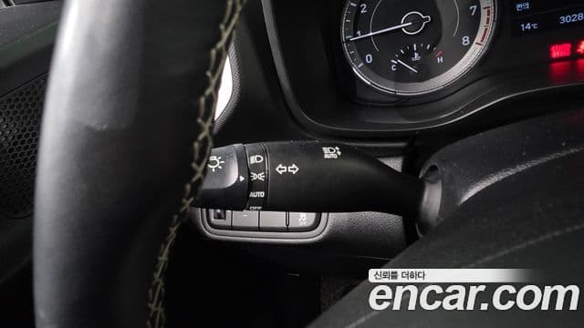 Hyundai Venue 1.6 Flux, 2022 16