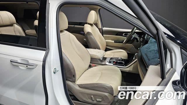 Kia Carnival 4세대 Signature, 2023 12