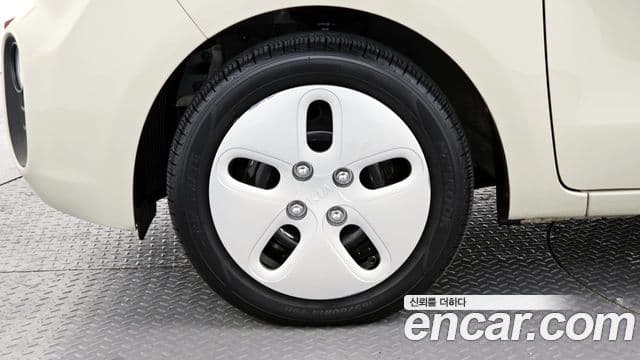 Kia The / новый New Ray люксовая версия, 2018 все фото