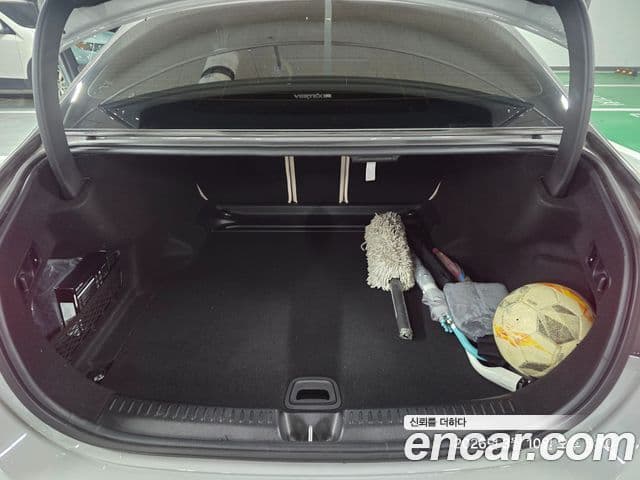 Mercedes-Benz E-класс W214 Exclusive, 2024 14