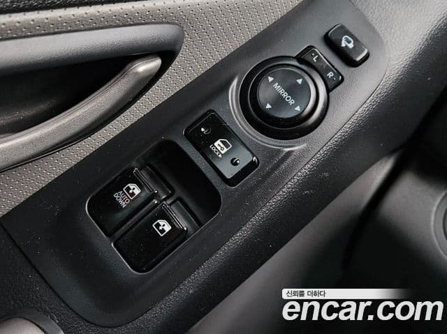 Hyundai Grand Starex CVX Luxury, 2015 12