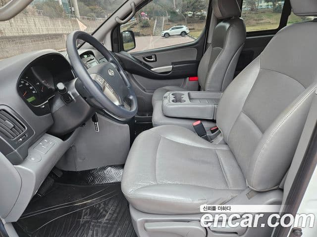 Hyundai Grand Starex CVX Luxury, 2015 14