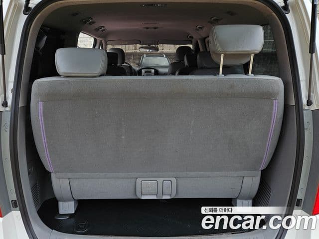 Hyundai Grand Starex CVX Luxury, 2015 17