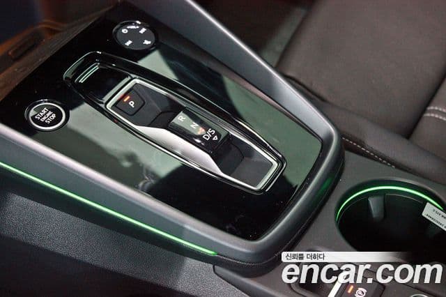 Audi A3 (8Y) Premium, 2025 9