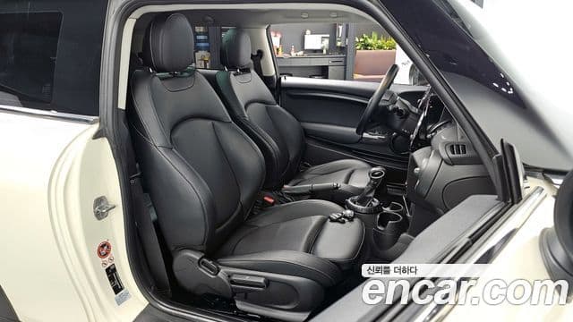 Mini Cooper D 3세대, 2018 10