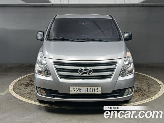 Hyundai Grand Starex Modern, 2017 1
