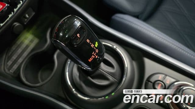 Mini Cooper S 클럽맨 2세대, 2023 9