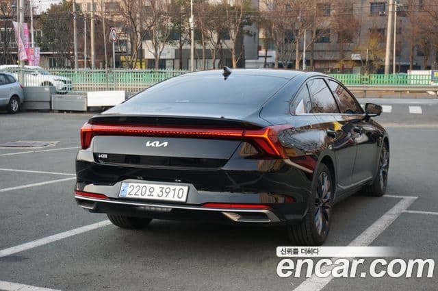 Kia K8 Signature Special, 2024 4