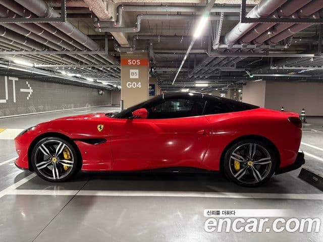 Ferrari 포르토피노 3.9 V8, 2019 7