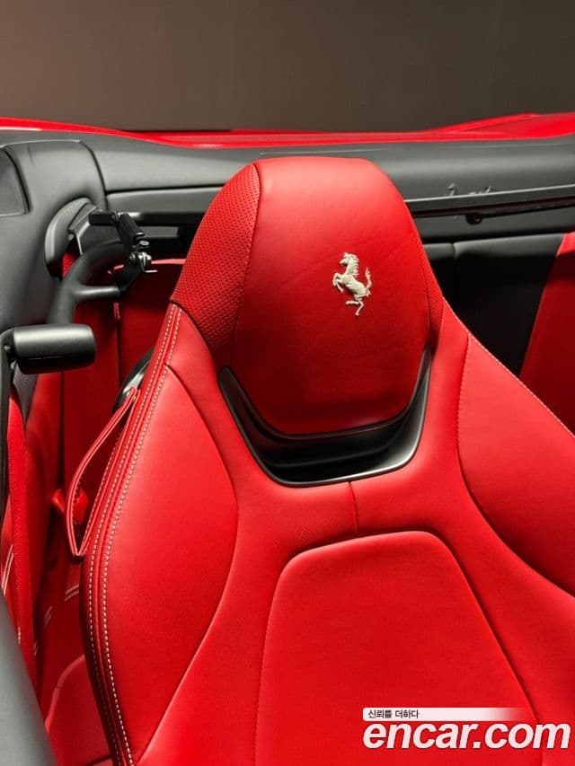 Ferrari 포르토피노 3.9 V8, 2019 12
