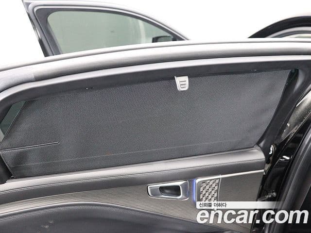 Kia The / новый New K8 Signature, 2025 12