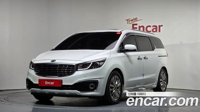 Kia All New Carnival Prestige, 2015 1