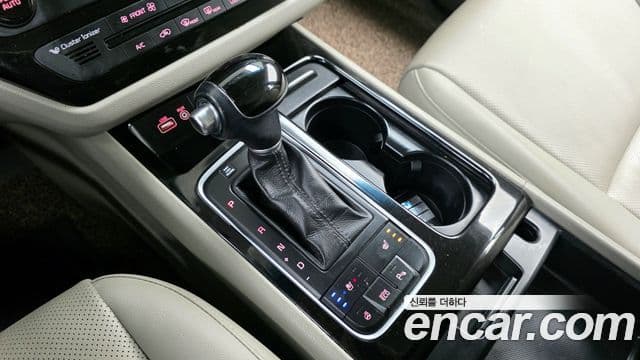 Kia All New Carnival Prestige, 2015 9