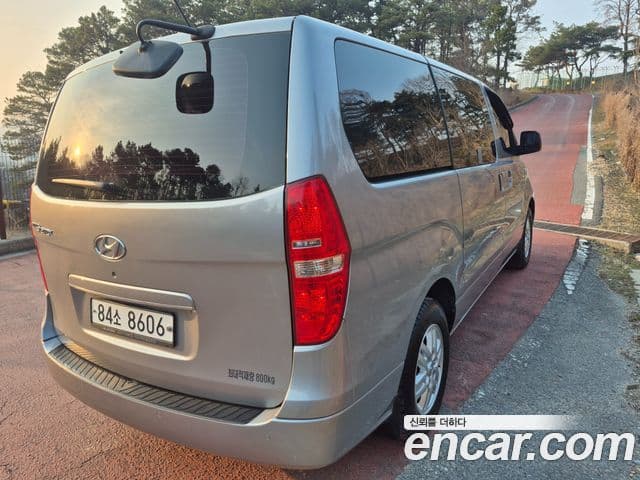 Hyundai Grand Starex Smart, 2017 12