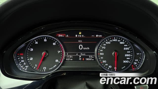 Audi New A8 D4, 2013 8