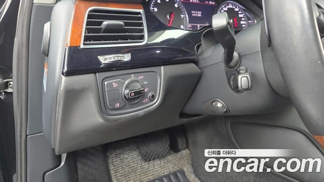 Audi New A8 D4, 2013 18