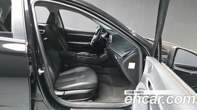 Hyundai Sonata гибрид (DN8) Modern, 2022 11