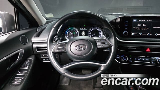 Hyundai Sonata гибрид (DN8) Modern, 2022 13