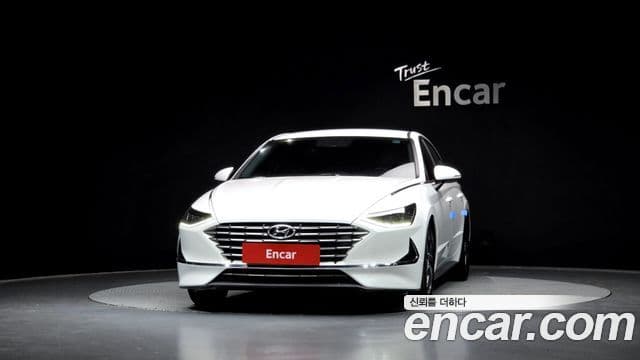 Hyundai Sonata гибрид (DN8) Modern, 2022 3