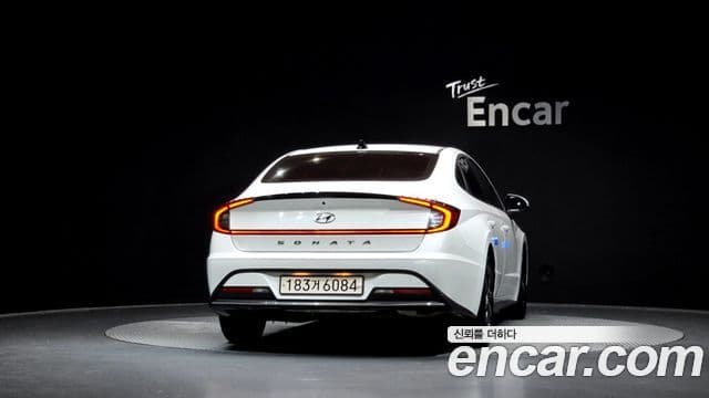 Hyundai Sonata гибрид (DN8) Modern, 2022 4