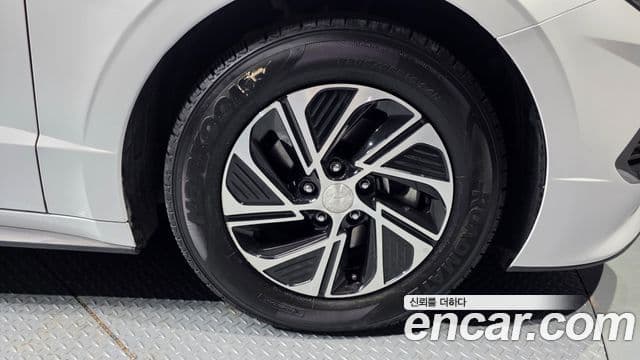 Hyundai Sonata гибрид (DN8) Modern, 2022 все фото