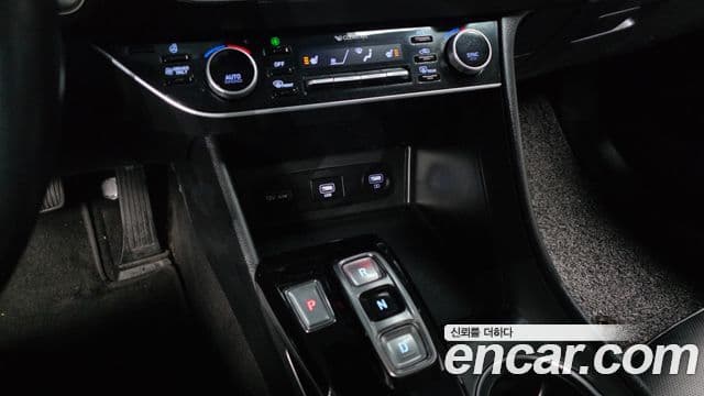 Hyundai Sonata гибрид (DN8) Modern, 2022 9