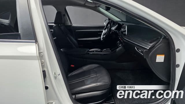 Hyundai Sonata гибрид (DN8) Modern, 2022 11