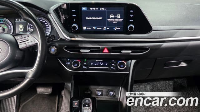 Hyundai Sonata гибрид (DN8) Modern, 2022 14