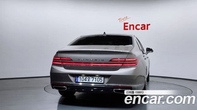 Genesis G90 Premium Luxury, 2021 4