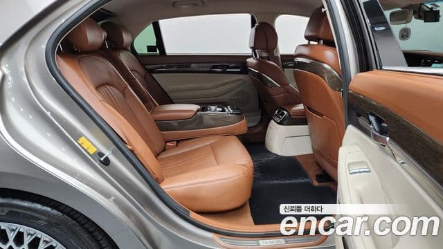 Genesis G90 Premium Luxury, 2021 12