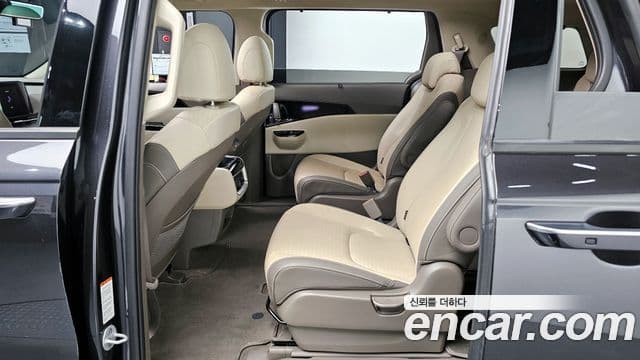 Kia Carnival 4세대 Signature, 2023 12