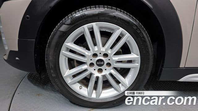 Mini Cooper Countryman 2세대, 2023 все фото