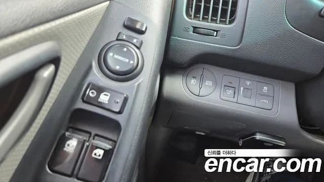 Hyundai Grand Starex детский перевозочный автомобиль, 2016 17