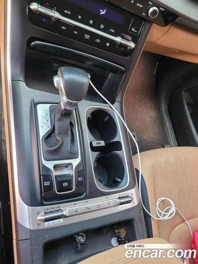 Kia Carnival 4세대 Prestige, 2022 11