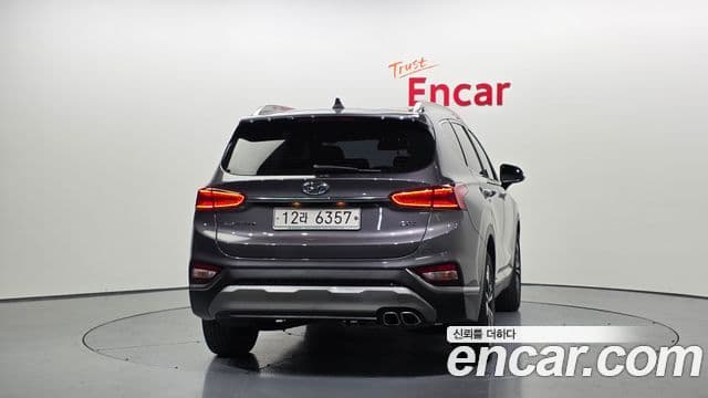 Hyundai Santa Fe TM Exclusive Special, 2019 4