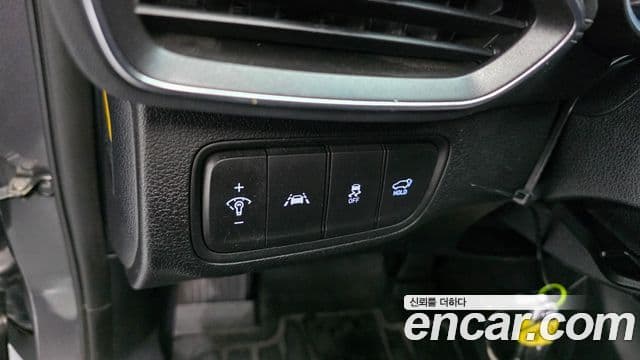 Hyundai Santa Fe TM Exclusive Special, 2019 17