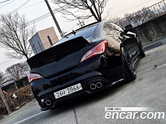 Hyundai Genesis купе 380 GT-RW, 2011 2