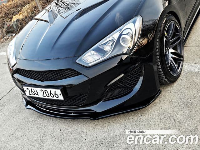 Hyundai Genesis купе 380 GT-RW, 2011 18